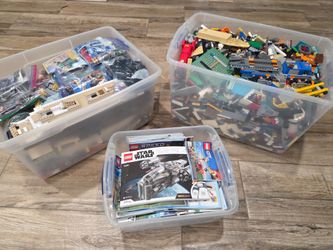 ASSORTED LEGOS (WITH MANUALS)