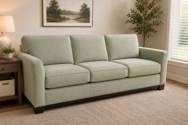 Beautiful Macy’s 3-Seat Sofa – Excellent Condition