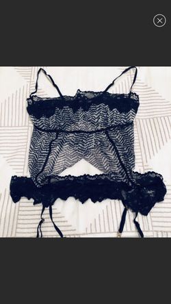 Bra and garter set
