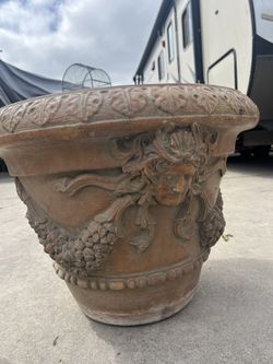 Medusa Planter Pot 