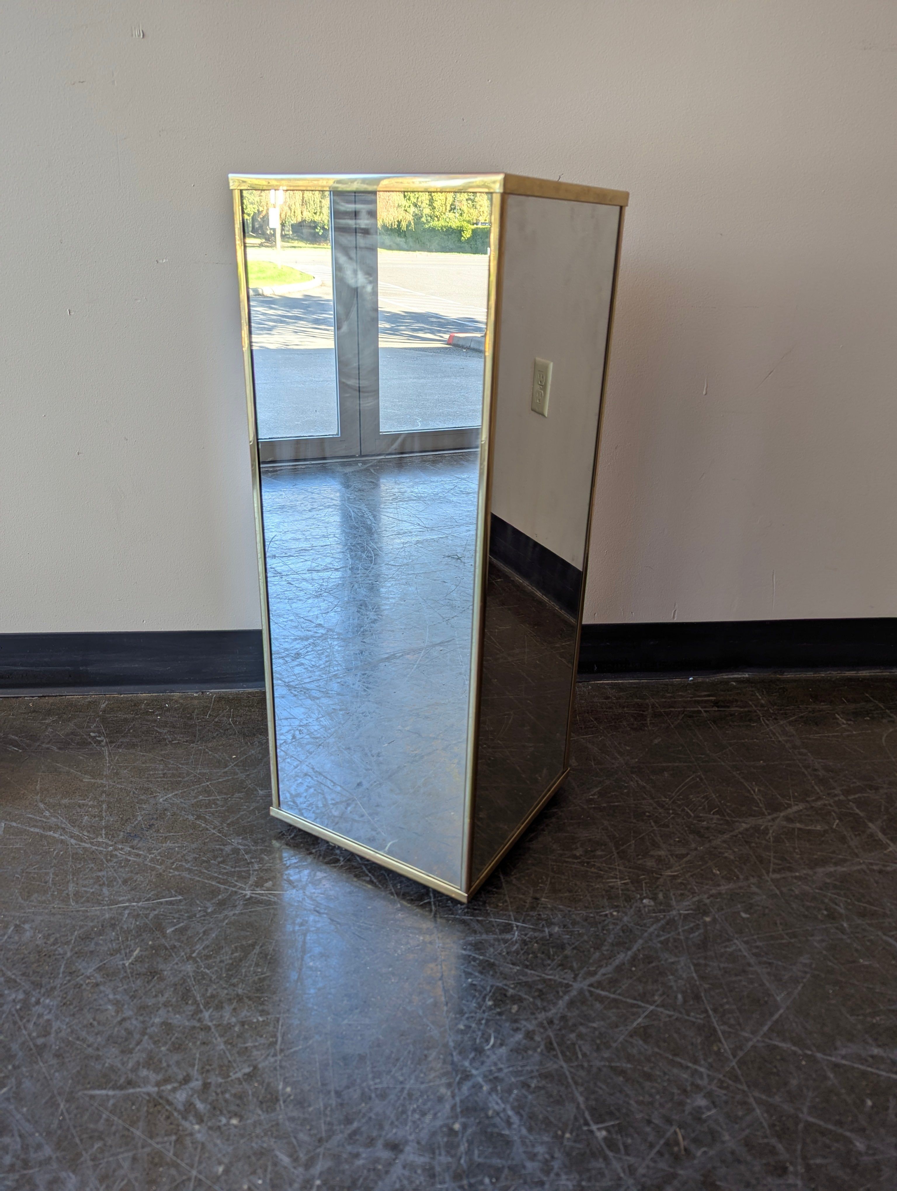 Reflective Mirrored Accent Table with Gold Frame
