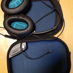 Bose QC35 Headphones 🎧 Gently Used