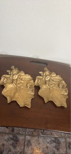 Vintage Art Nouveau Cast Brass Leaf Trinket or Pin Dish