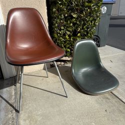 Vintage Herman Miller Eames Fiberglass Chairs – Original 1971 (Pair)