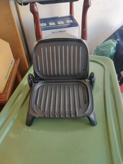 Bread And Bun Toaster With Steak And Carne Asada