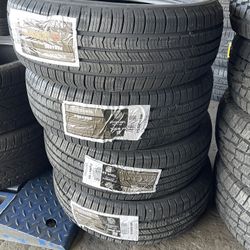 This Week's Special at Phoenix Tires & Wheels Outlet! 🚨 ​Body: Huge discounts on all major tire brands. Come see us today and drive away with confide