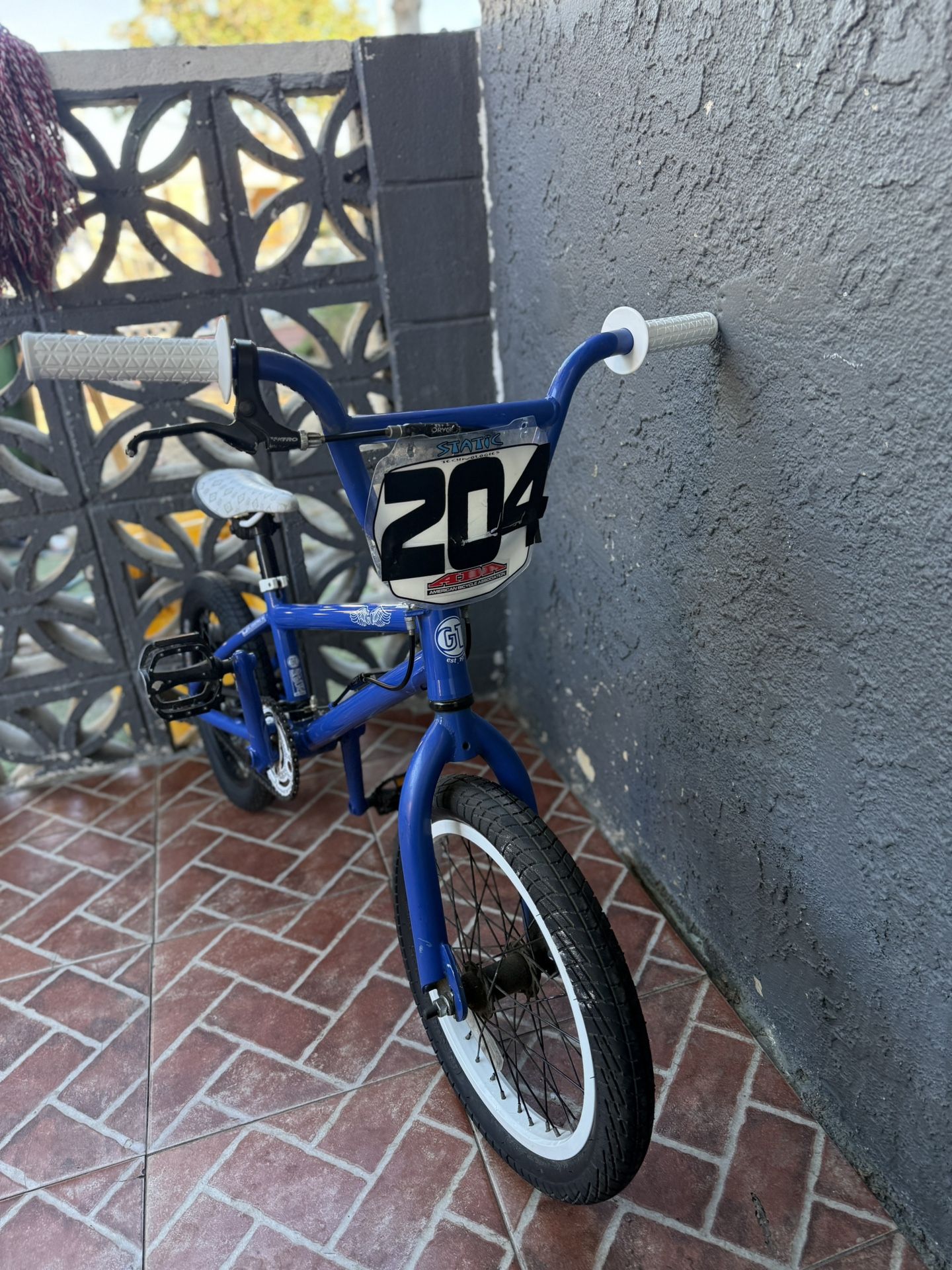 16’ Dinky Gt El centro collectors Bmx bike