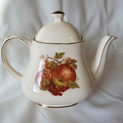 Sadler Teapot with Fruit Motif

