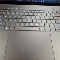ASUS ROG Zephyrus G16 16" OLED 240Hz - Intel Core Ultra 9, 16GB, 1TB, RTX 4070