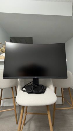 DELL 32” 165HZ curved gaming monitor