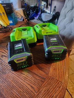 Batery Greenworks And Charger