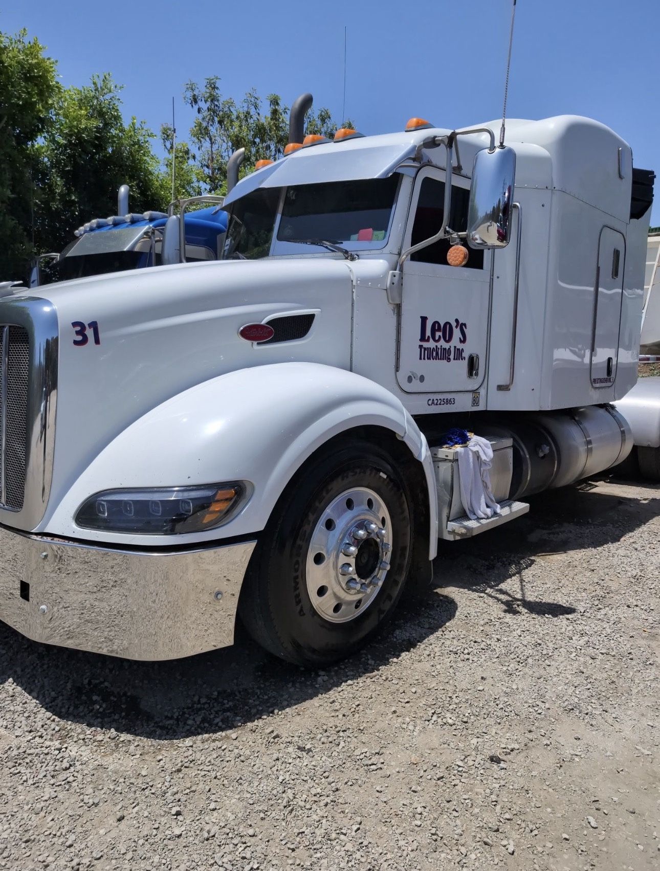 Up 386 2014 Peterbilt 386 for Sale in Irwindale, CA - OfferUp