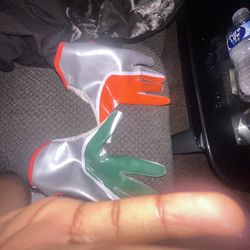 Miami hurricanes football college gloves