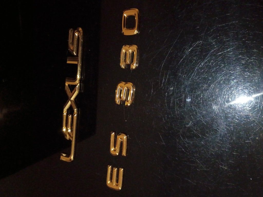 24k Gold Platted Emblem Lexus ES 330