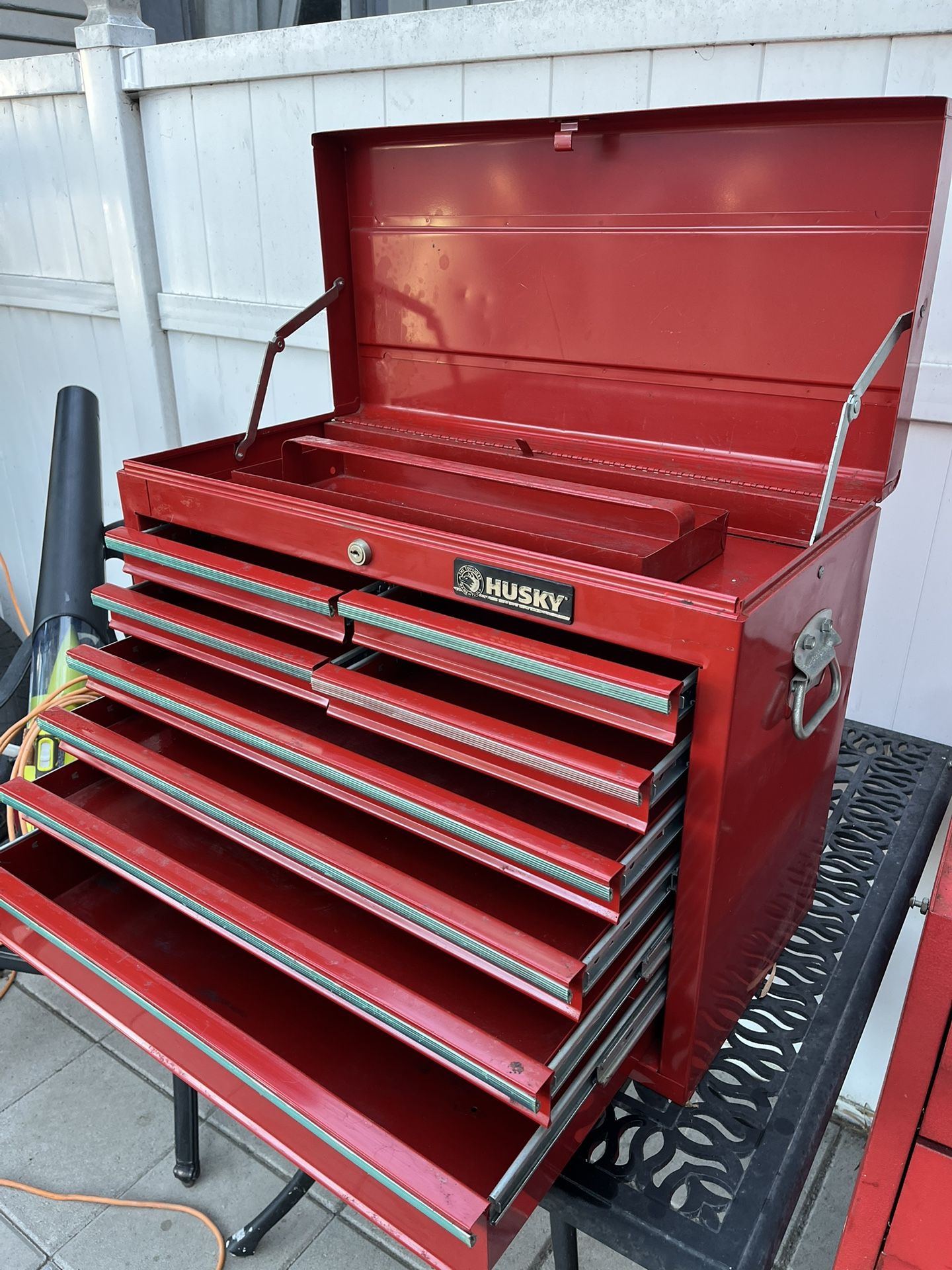 Husky Tool Box (8 Drawers)