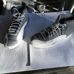 Sneakers are used. AIR JORDAN 12 RETRO (GS) Size US 12