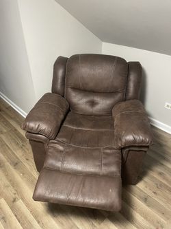 Nice Brown Recliner