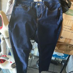 3 Levi’s And 1  Abercrombie 