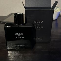 Bleu Chanel