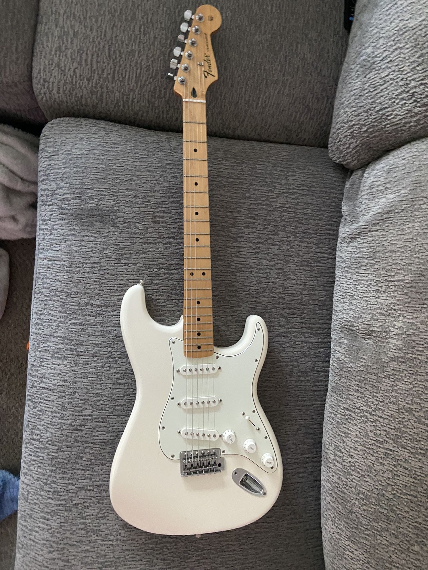 Standard Fender Stratocaster