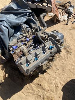 Toyota tundra or sequoias engine,4.7L and transmission