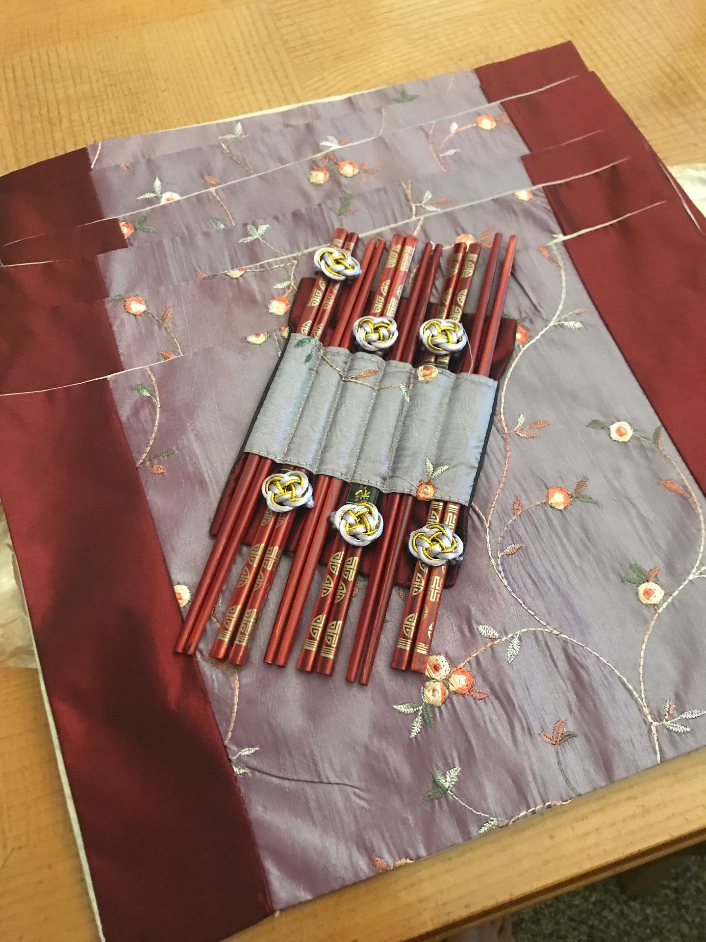 New Silk Placemat with Matching Chopsticks Set of 6 $25