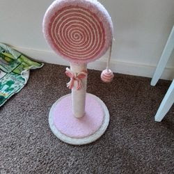 Lollipop Cat Scratcher  Brand New