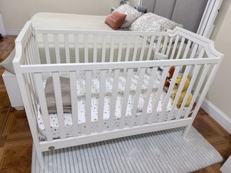 Cuna Fisher Price + colchón