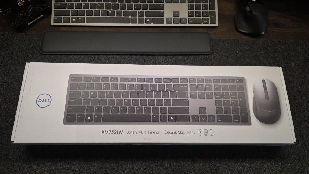 Dell Pro Plus Keyboard and Mouse - KM7321W