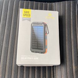 Power Bank Solar for Cell phones