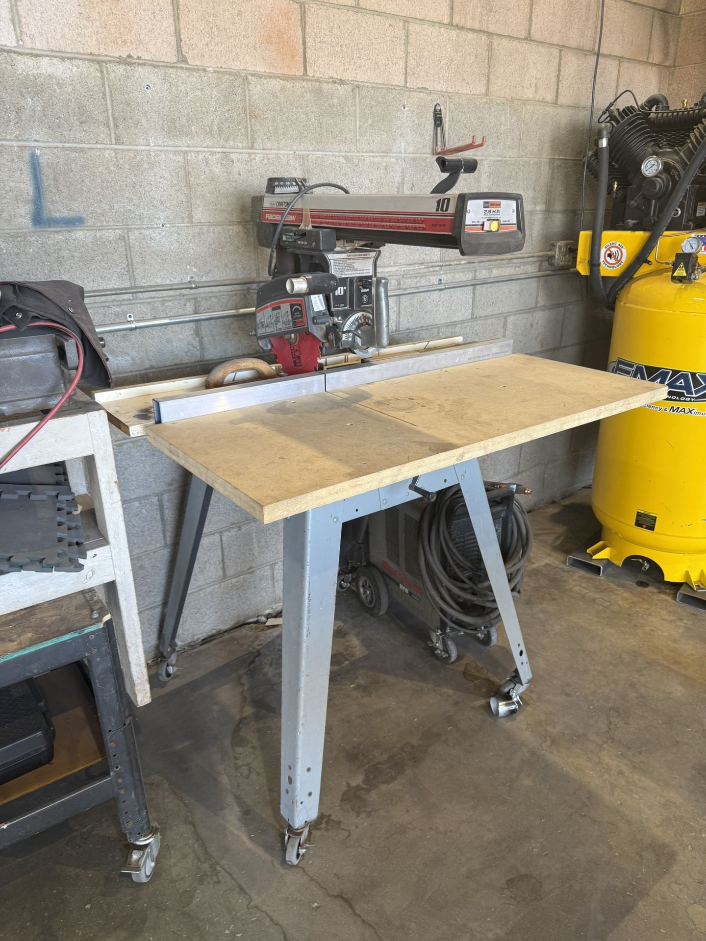 Radial Arm Saw