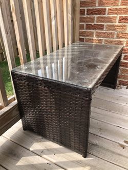 OUTDOOR COFFEE TABLE
