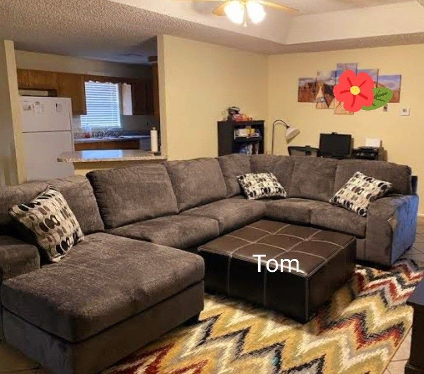 Brand new/ Sectional Couch/ U Shape Living Room Sofa Set/ Color And Configuration Options