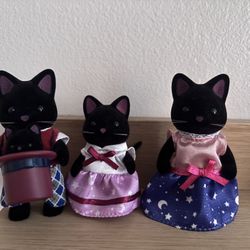 Calico Critters , Black Midnight Cat Family 