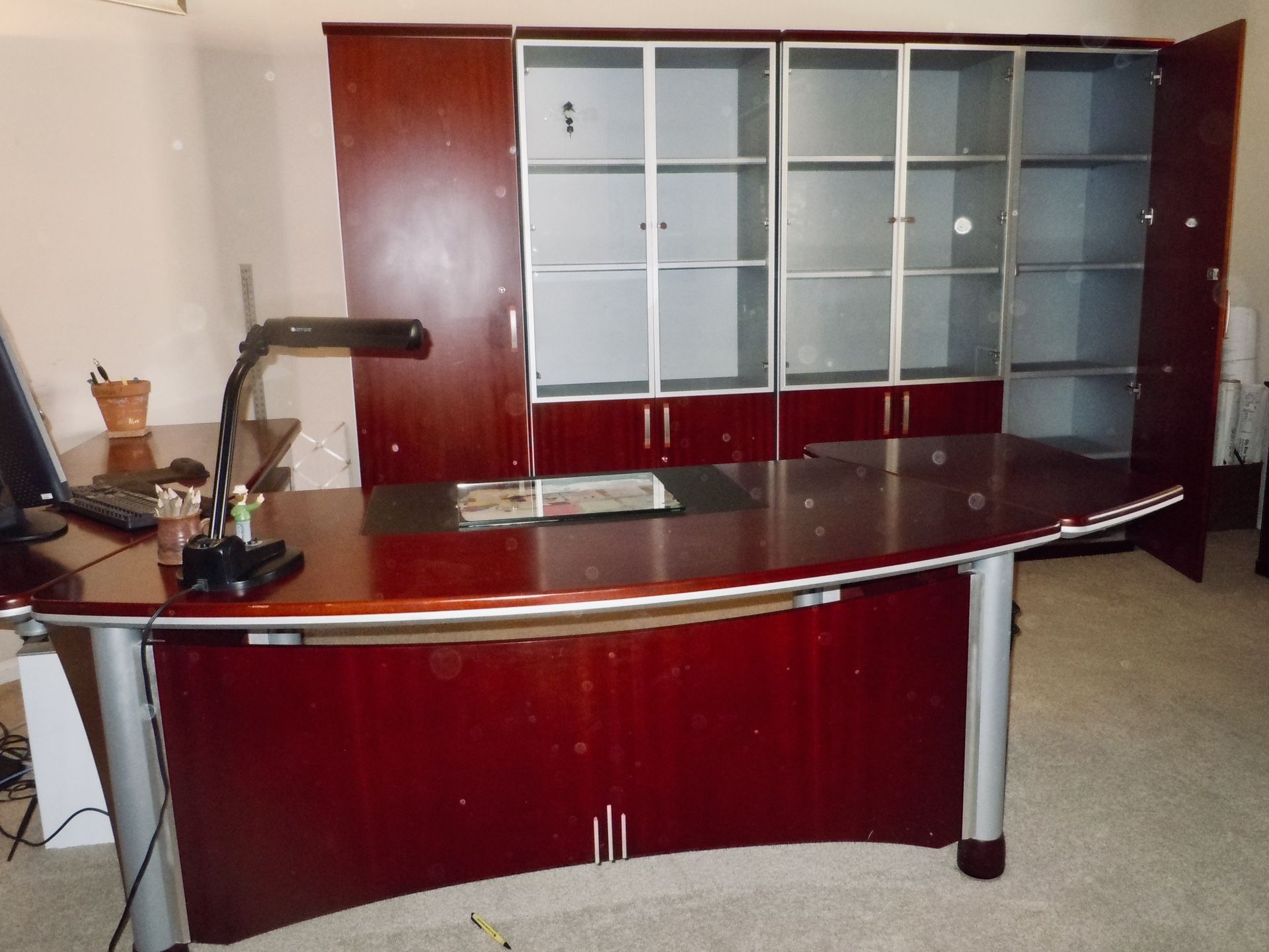 3-Piece Professional Office Furniture Set