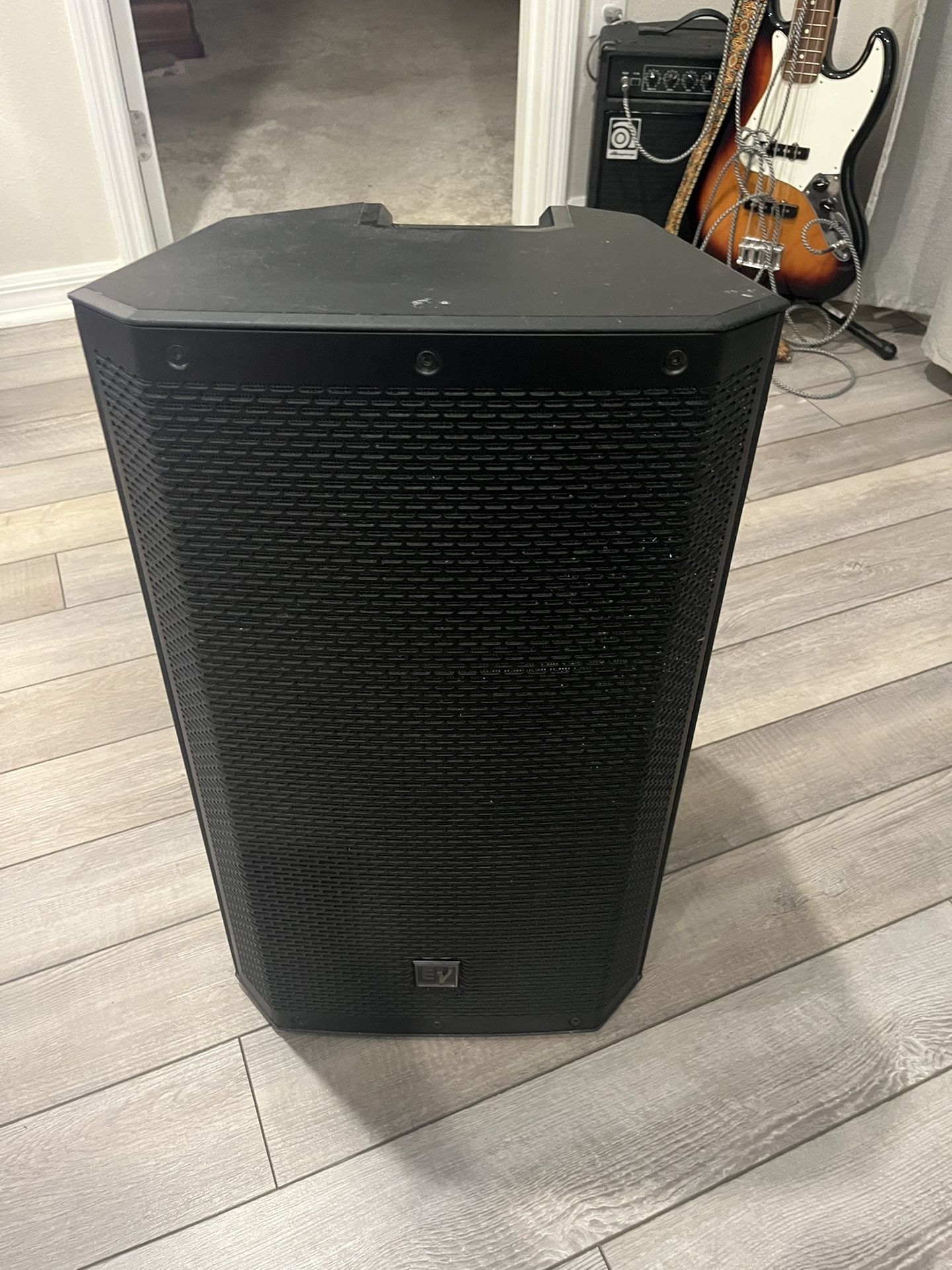 EV ZLX 12P Loud Speaker/Monitor