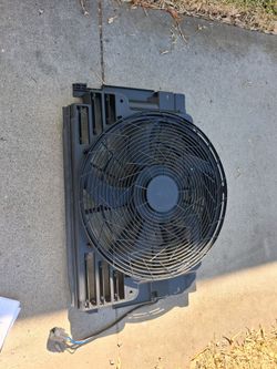 Bmw ac condenser assembly (2000-2006) bmw x5 e53 models