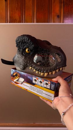 Dino mask and glove set