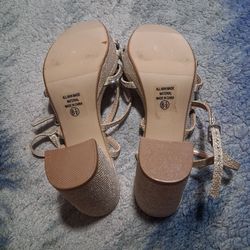 Sparkly heels size: 6 1/2