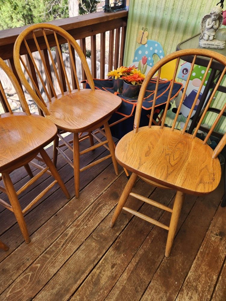 4 Swivel Bar Height  Chairs