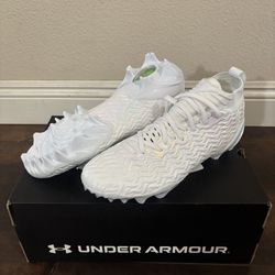 Under Armor Spotlight Pro Football Cleats