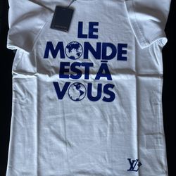 Louie Vuitton Graphic Milky White T Shirt (S-XXL) 