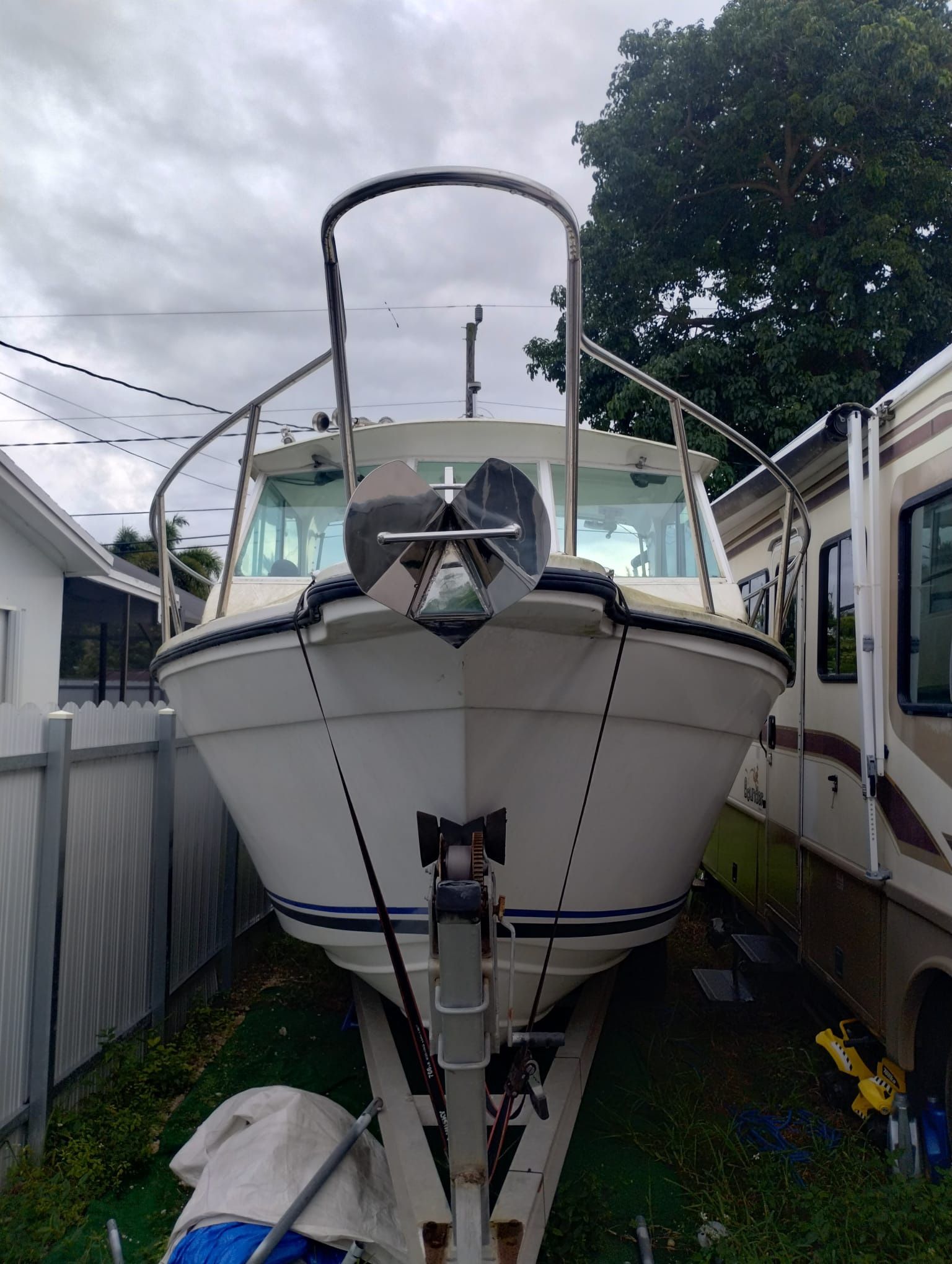 Boat Baha Cruiser 2003