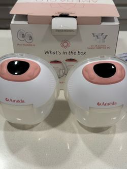 Ameda breast pump + Momcozy breast massager