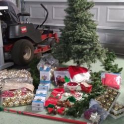 Christmas 🎄 & Decorations