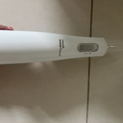 Waterpik Cordless Express Water Flosser, Battery Operated 