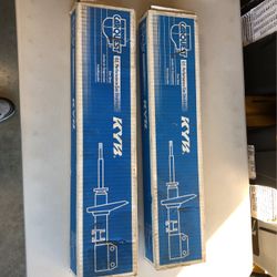 KYB Car quest OE Performance Gas Struts (2) New