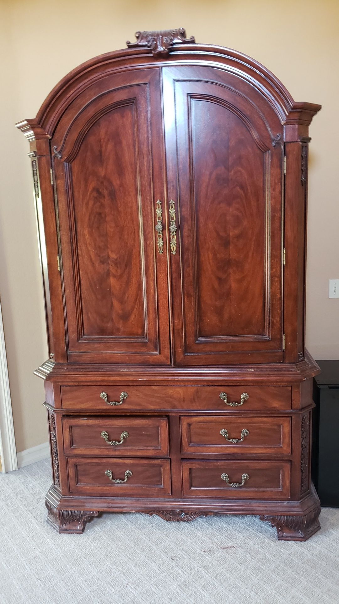Armoire