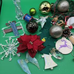 Vintage Variety Of Christmas Items 