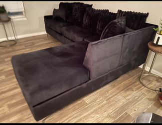 Brand New Black Velvet L-Shaped Sectional Sofa – Free Delivery – $600